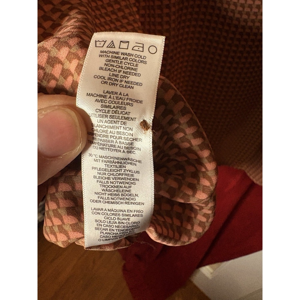 ADRIANNA PAPELL pink Blouse Top Geometric pattern v-neck bow size 2X long sleeve - Picture 9 of 9